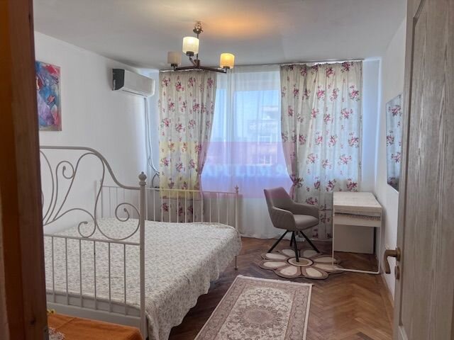 Apartament 2 camere Oltenitei- Sun Plazza.